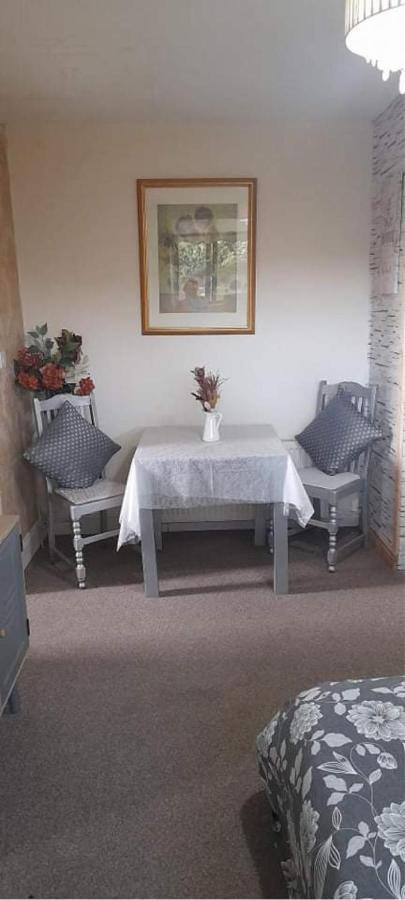 North Lodge Self Contained Guest Accommodations Kilkea ภายนอก รูปภาพ