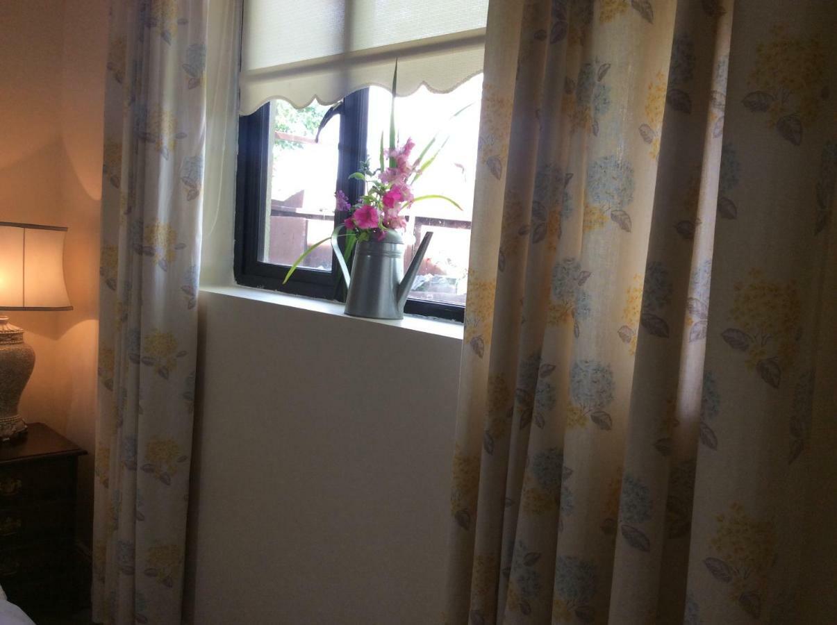 North Lodge Self Contained Guest Accommodations Kilkea ภายนอก รูปภาพ